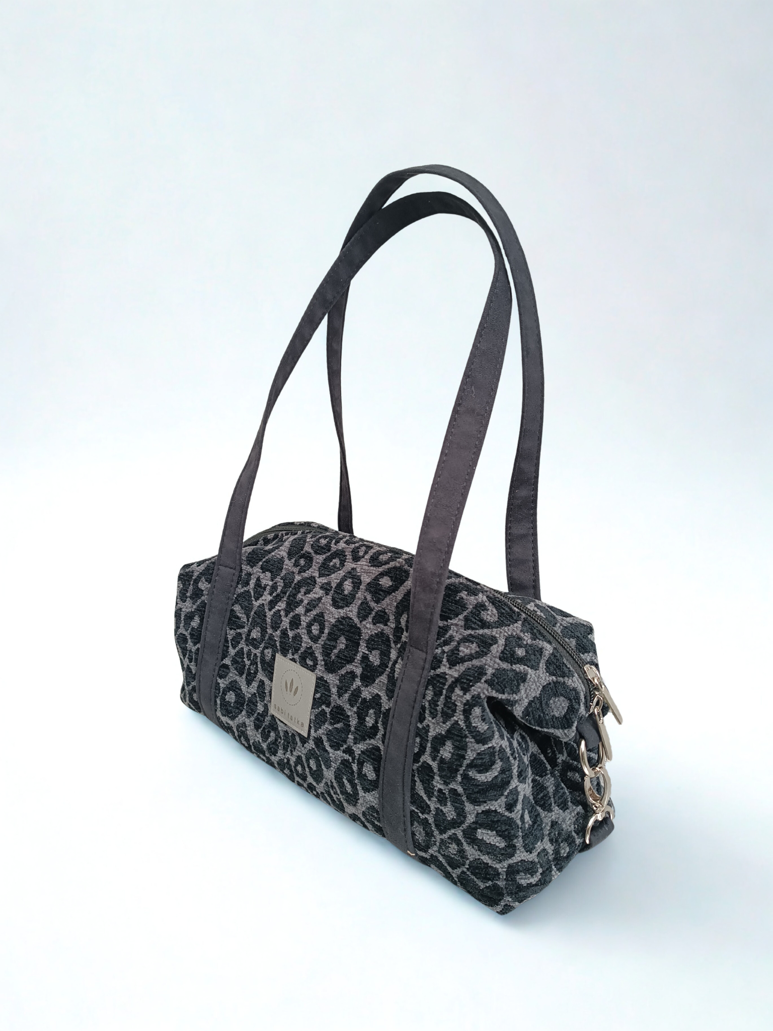 Handtasche Sabitatka Grey Leopard Baguette
